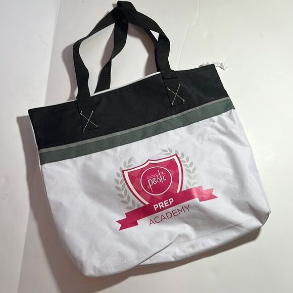 POSH Prep Academy Bag Perfectly Posh - Picture 1 of 5